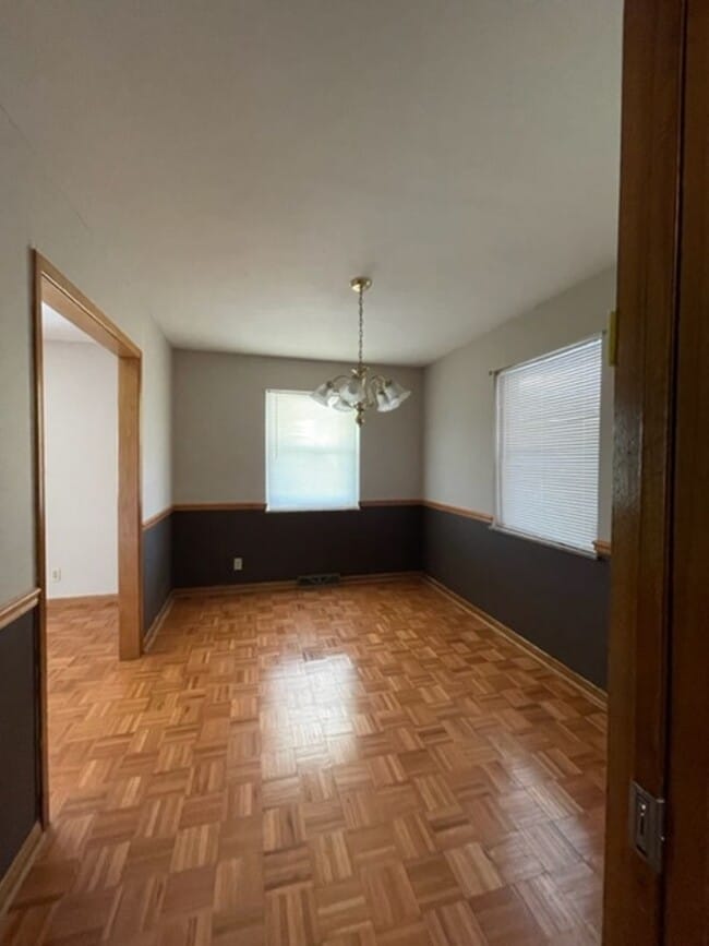 Building Photo - 942 Margaret Dr