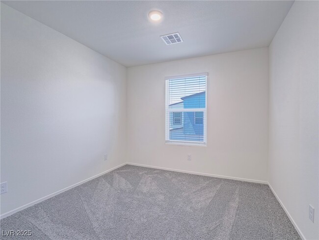 Building Photo - 9364 Serene Hbr St