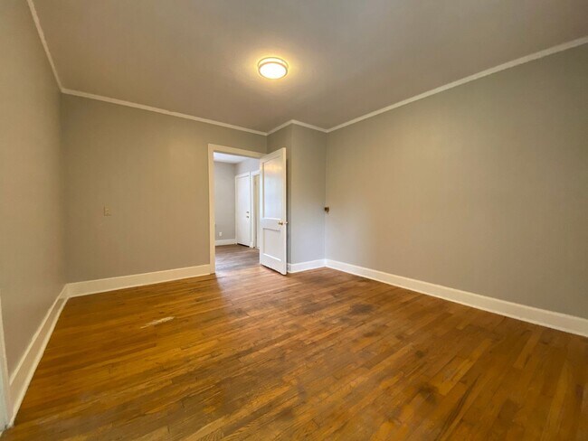 Building Photo - Cullen-1914