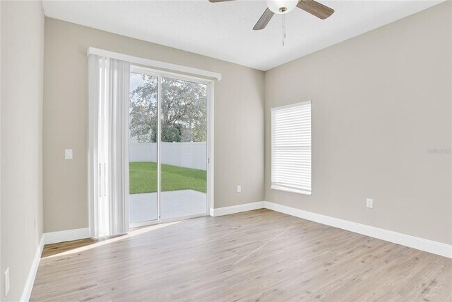 Building Photo - 407 Acacia Tree Way