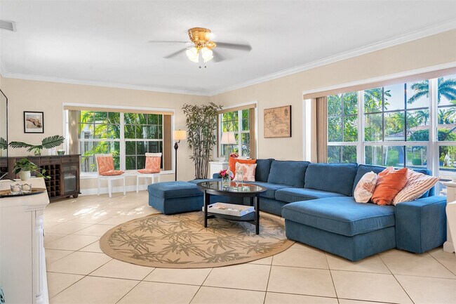 Building Photo - 3221 Seaward Dr