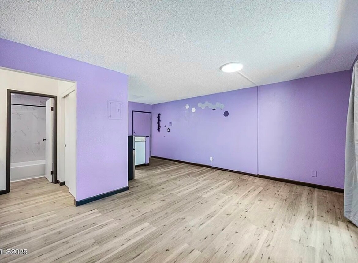 Building Photo - 2450 Lymbery St
