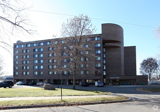 Primary Photo - Wilson Apartments