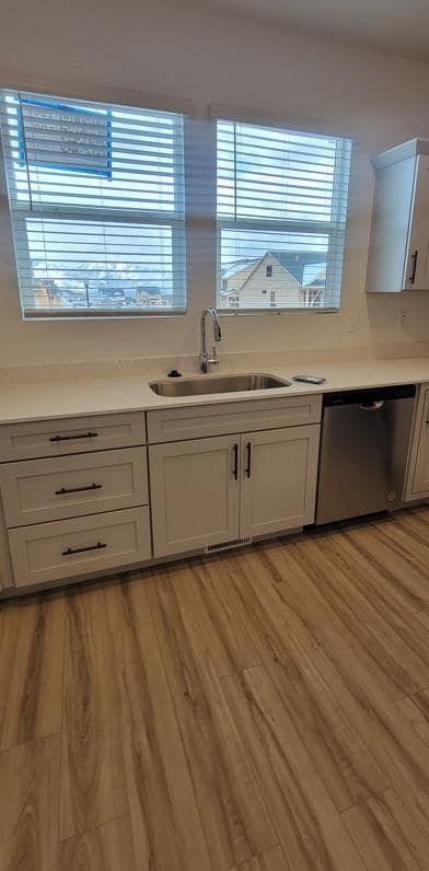 Building Photo - 13612 S Vernet Dr