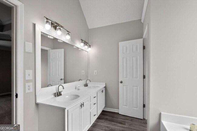 Building Photo - 625 Harbor Bay Dr