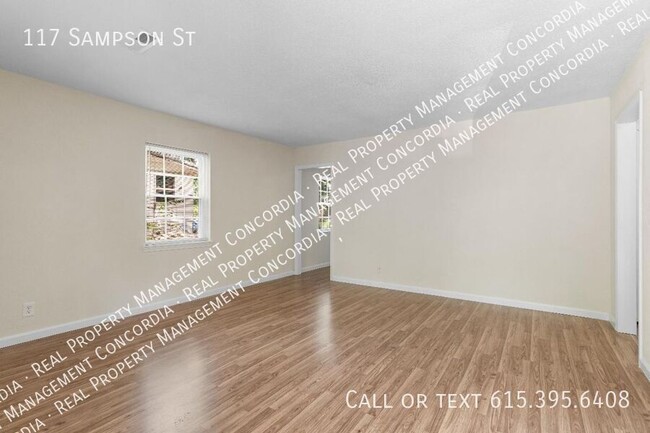 Building Photo - 117 Sampson St