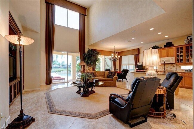 Building Photo - 10891 Northgreen Dr