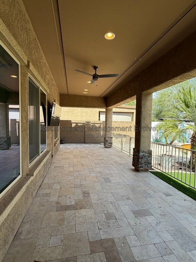 Building Photo - 5164 W Quail Track Dr