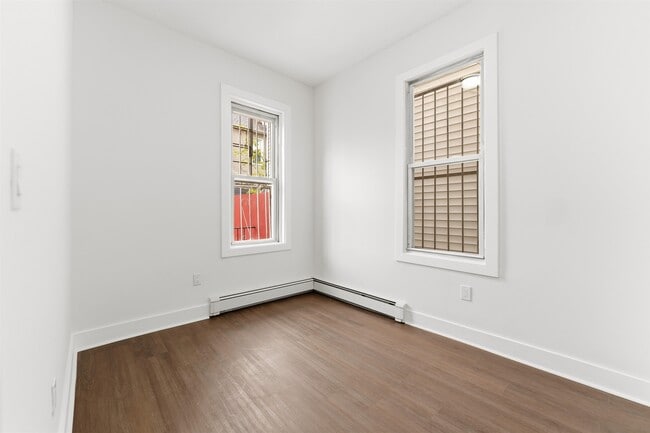 Building Photo - 1714 West St