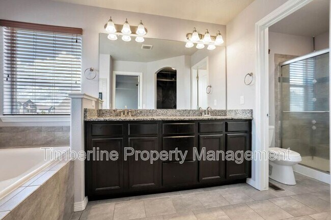 Building Photo - 10202 Boulder Ridge Dr