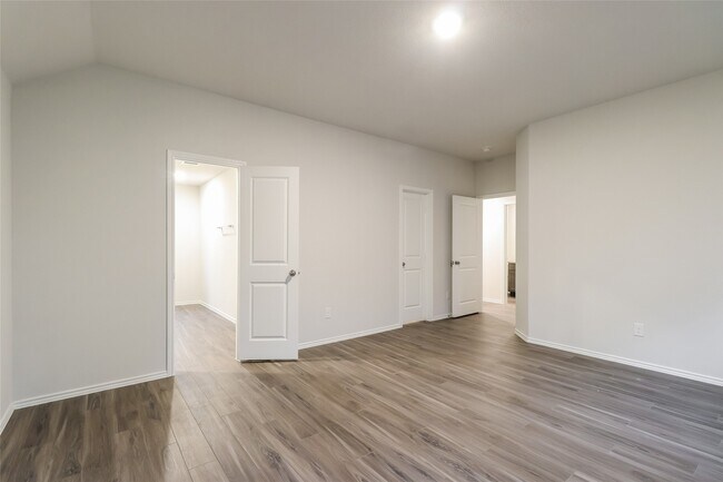 Building Photo - 2549 Coho Dr