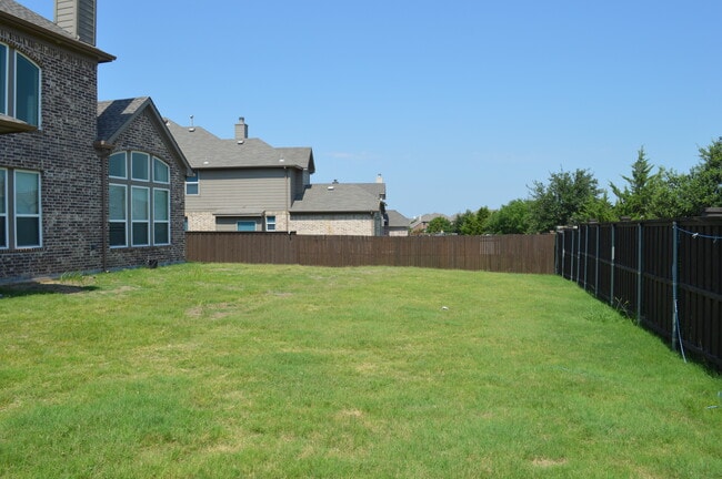 Building Photo - 2721 Hammock Lake Dr