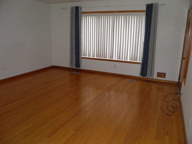 Building Photo - 4034 SE Rex St