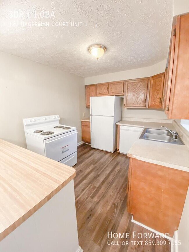 Building Photo - 120 Hagerman Ct