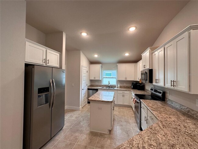 Building Photo - 1130 Berry Ln