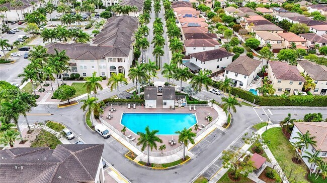 Building Photo - 11501 NW 89th St