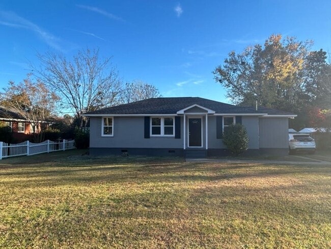 Primary Photo - 1914 W Oakland Ave