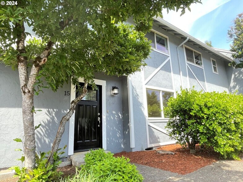 Building Photo - 7835 SE 92nd Ave