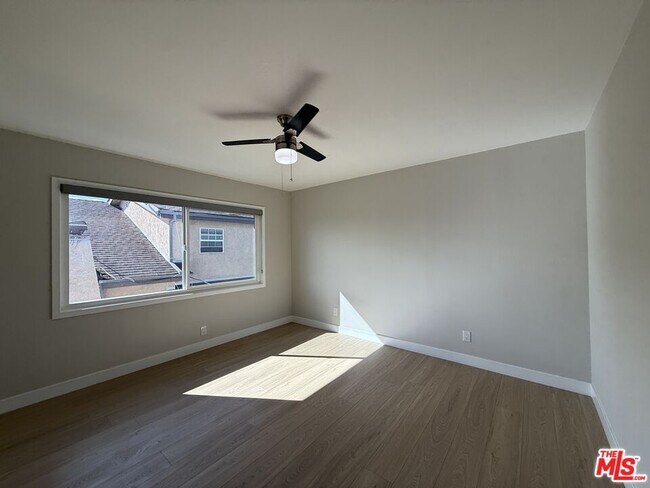 Building Photo - 1505 Cochran Ave