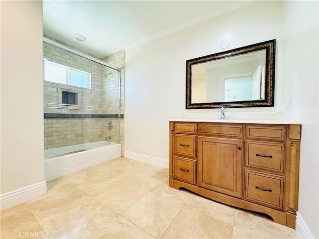 Building Photo - 23861 Crosson Dr