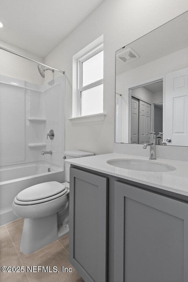 Building Photo - 125 Beach Palm Ct