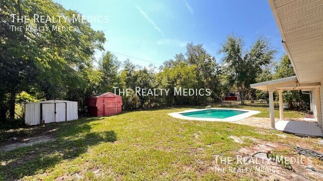 Building Photo - 1073 Leeward Dr