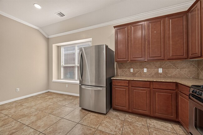 Building Photo - 12107 Redbud Brook Trail
