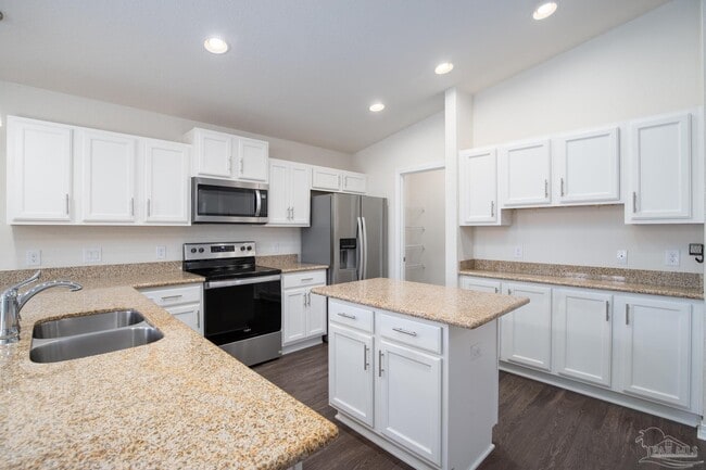 Building Photo - 4375 Thistle Pine Ct