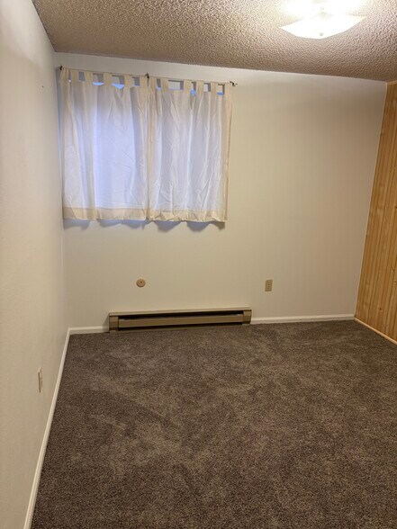 Building Photo - 5018 Continental Pl