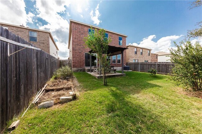 Building Photo - 6716 Glebe Path