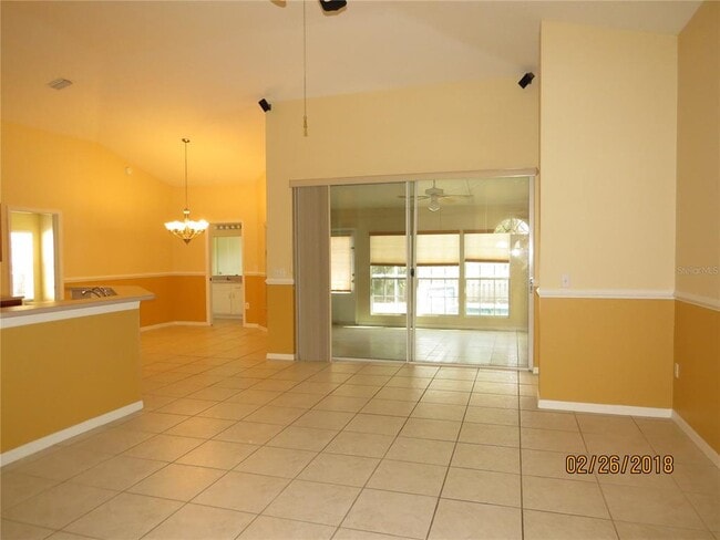 Building Photo - 9427 Hunters Pond Dr