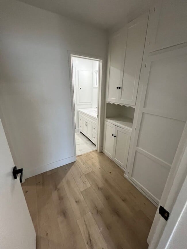 Building Photo - Ball Road Anaheim