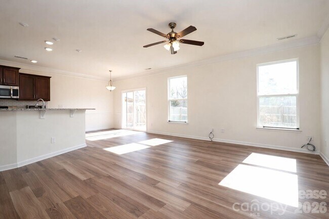 Building Photo - 3220 Berry Creek Rd