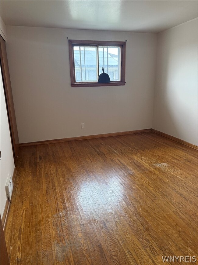 Building Photo - 175 Vern Ln