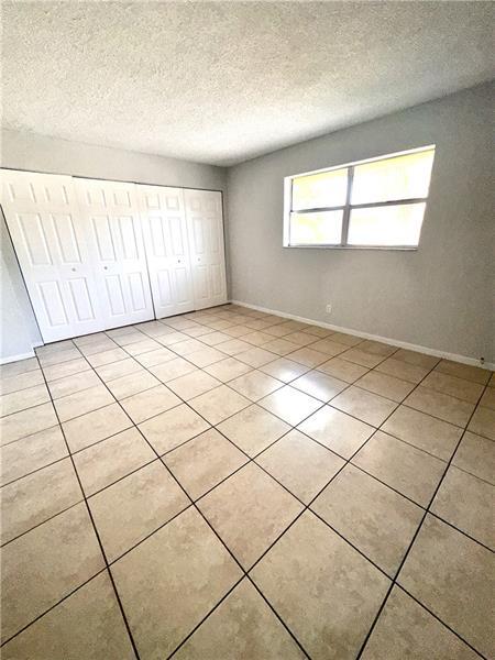 Building Photo - 5708 Blueberry Ct