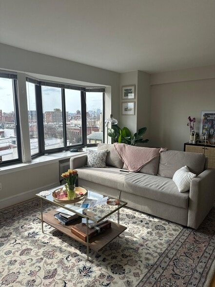 Building Photo - 1825 T St NW