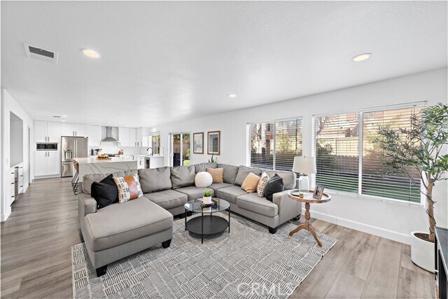 Building Photo - 4314 Silver Spring Way