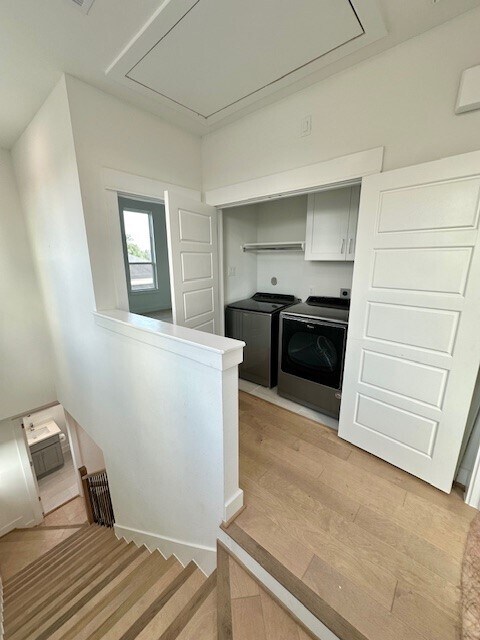 Building Photo - 4623 Cochran St