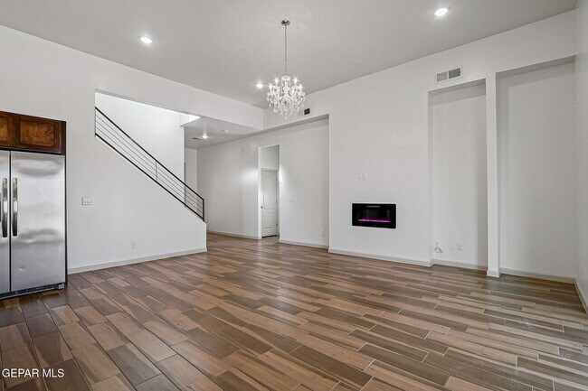 Building Photo - 14740 John McNeely Ave
