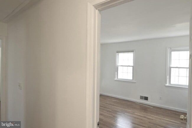 Building Photo - 4036 Trapp Rd