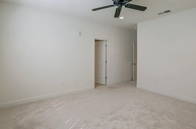 Building Photo - 341 Wild Rose Wy