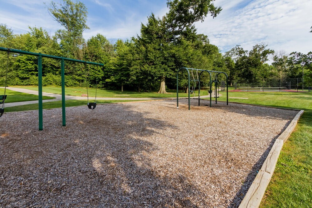 Building Photo - 15469 Fawn Meadow Dr