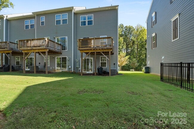 Building Photo - 4113 Edenborn Ln