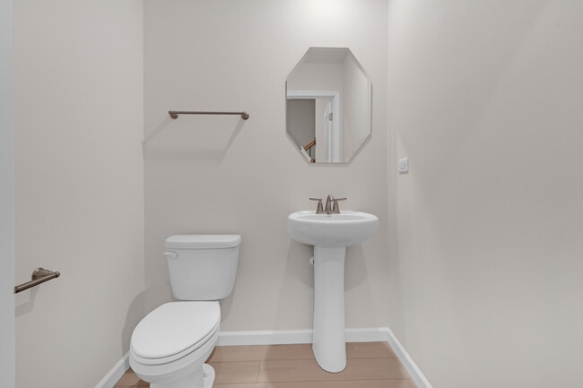 Building Photo - 668 Switchgrass Wy