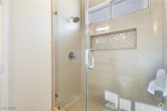 Building Photo - 10520 Narra Pl