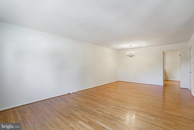 Building Photo - 7481 Jayhawk St