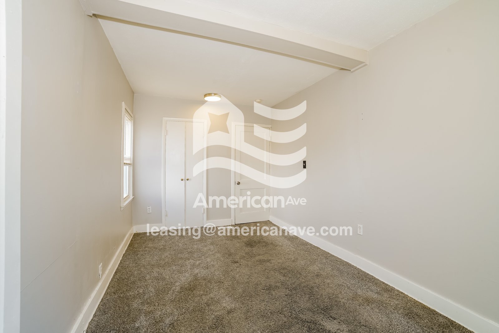 Building Photo - 3624 N Finnell Ave