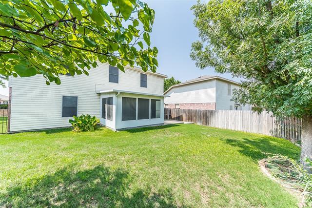 Building Photo - 8709 Stonebriar Ln