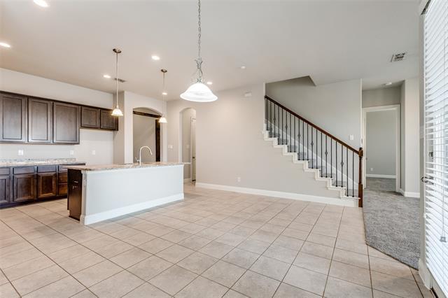 Building Photo - 2202 Fairfield Ave