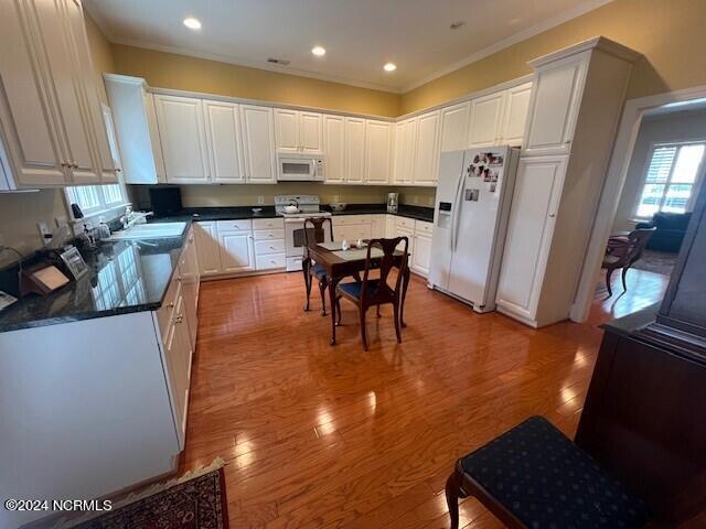 Building Photo - 136 Washington St